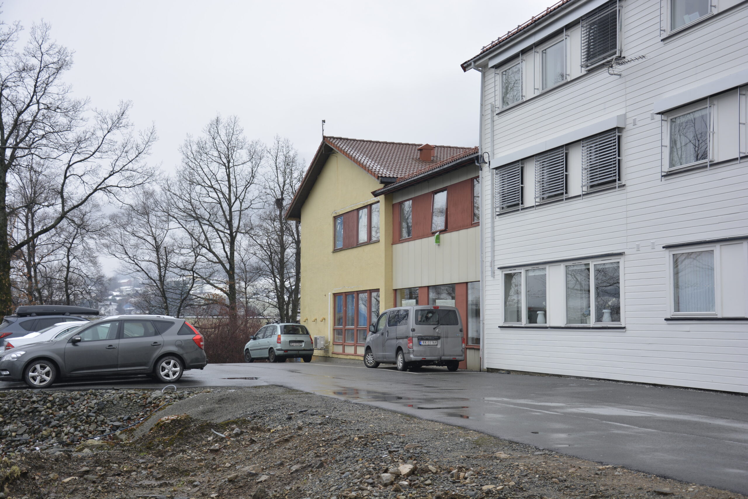 Dette blir plasseringa på det nye tilbygget til Lundeneset. Foto: Helge Johan Stautland