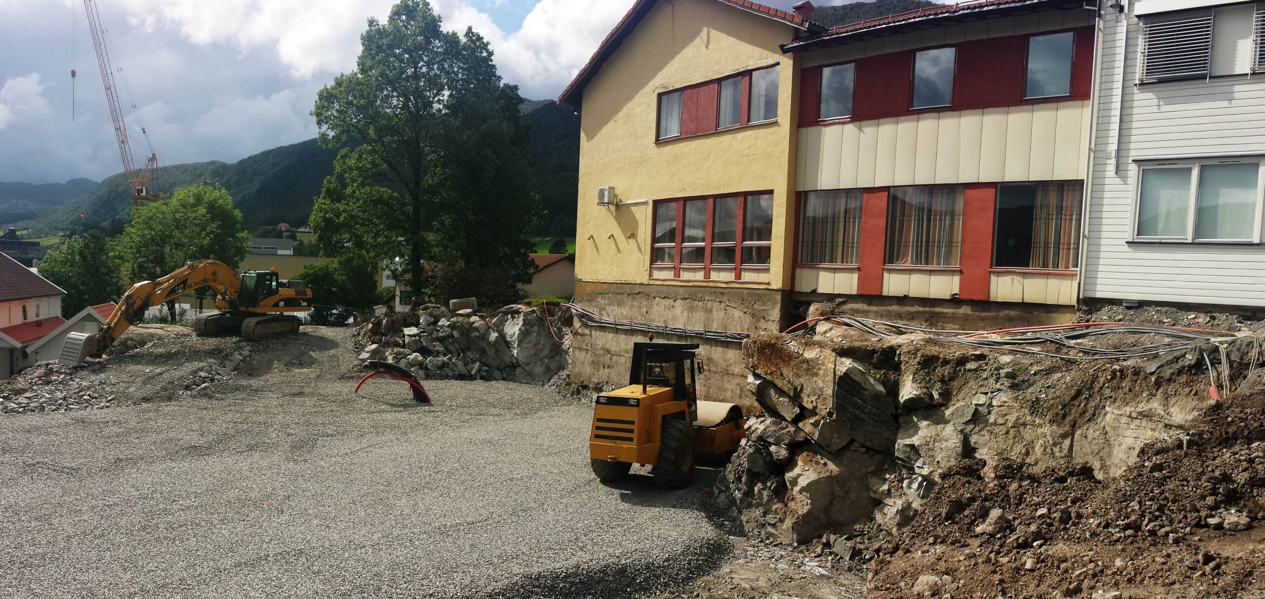 Betongarbeidet kan starta etter ferien. Foto: Helge Johan Stautland